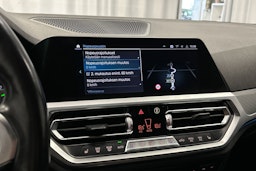 oranssi BMW 320 2022 kuva 32.