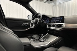 oranssi BMW 320 2022 kuva 41.