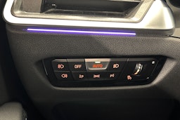 valkoinen BMW 320 2022 kuva 29.