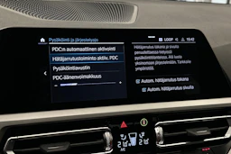 valkoinen BMW 320 2022 kuva 23.