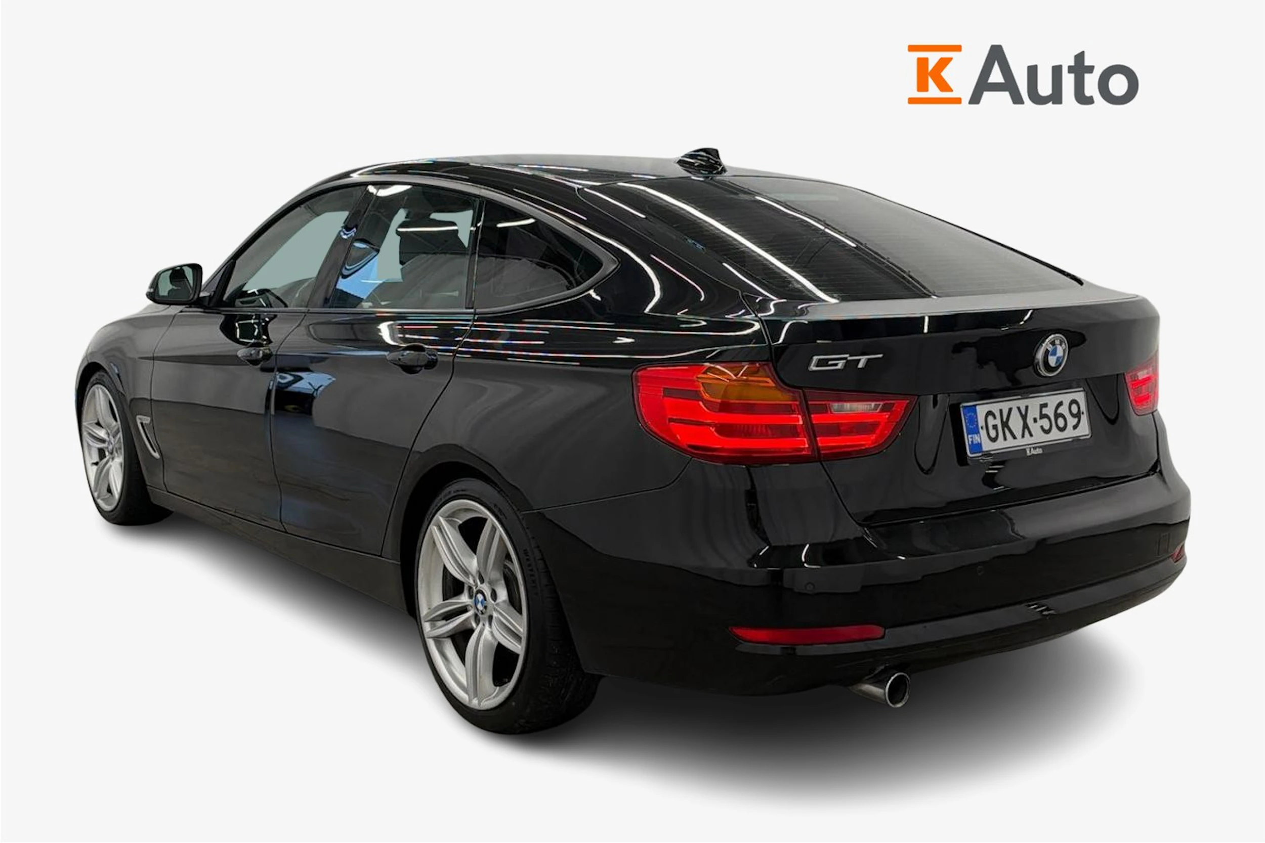 musta BMW 320 Gran Turismo 2013 kuva 2.
