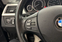musta BMW 320 Gran Turismo 2013 kuva 13.