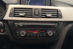 musta BMW 320 Gran Turismo 2013 kuva 15.