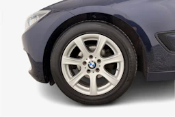 sininen BMW 320 Gran Turismo 2014 kuva 9.