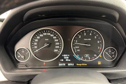 sininen BMW 320 Gran Turismo 2014 kuva 14.