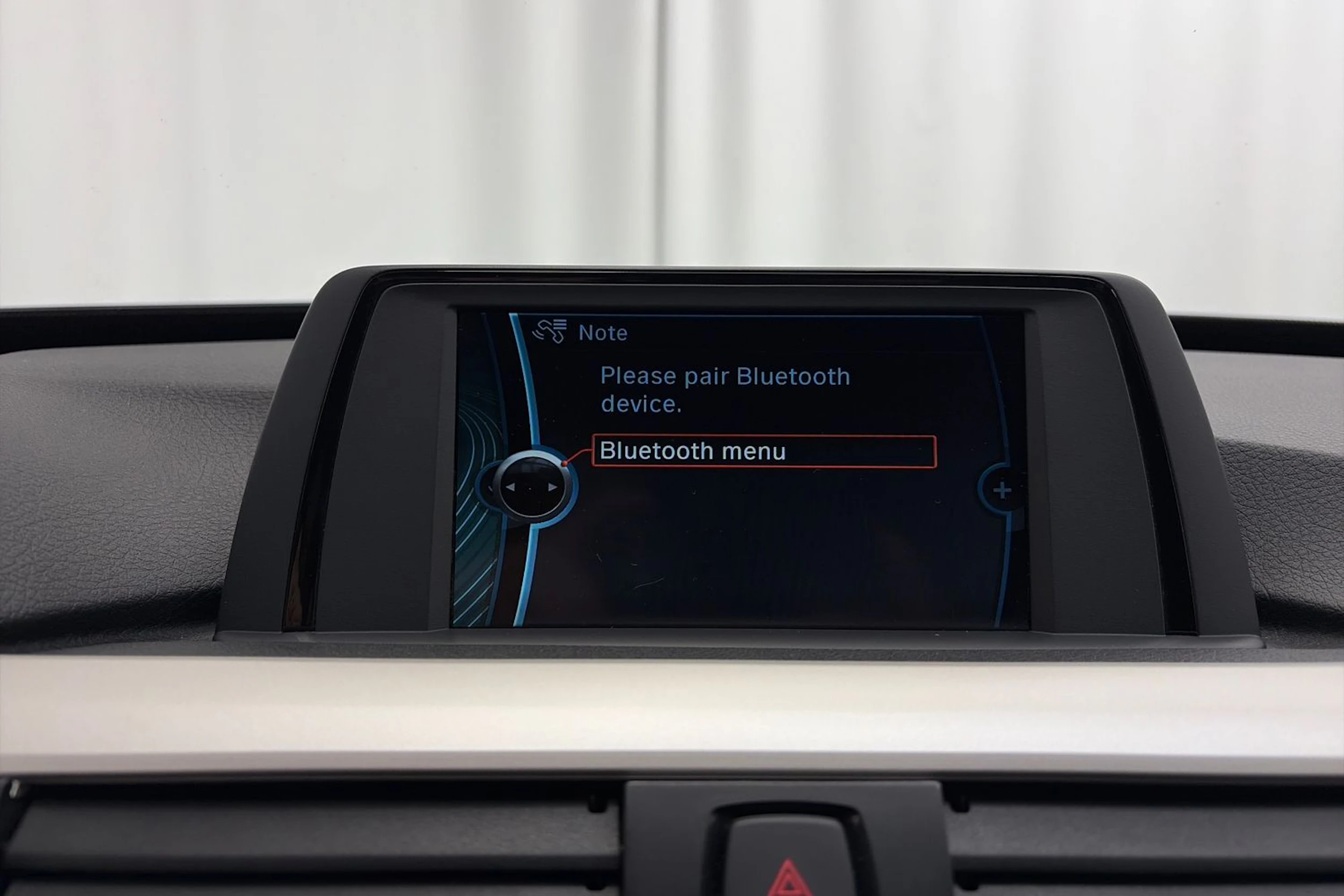 sininen BMW 320 Gran Turismo 2014 kuva 20.