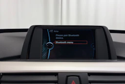 sininen BMW 320 Gran Turismo 2014 kuva 20.