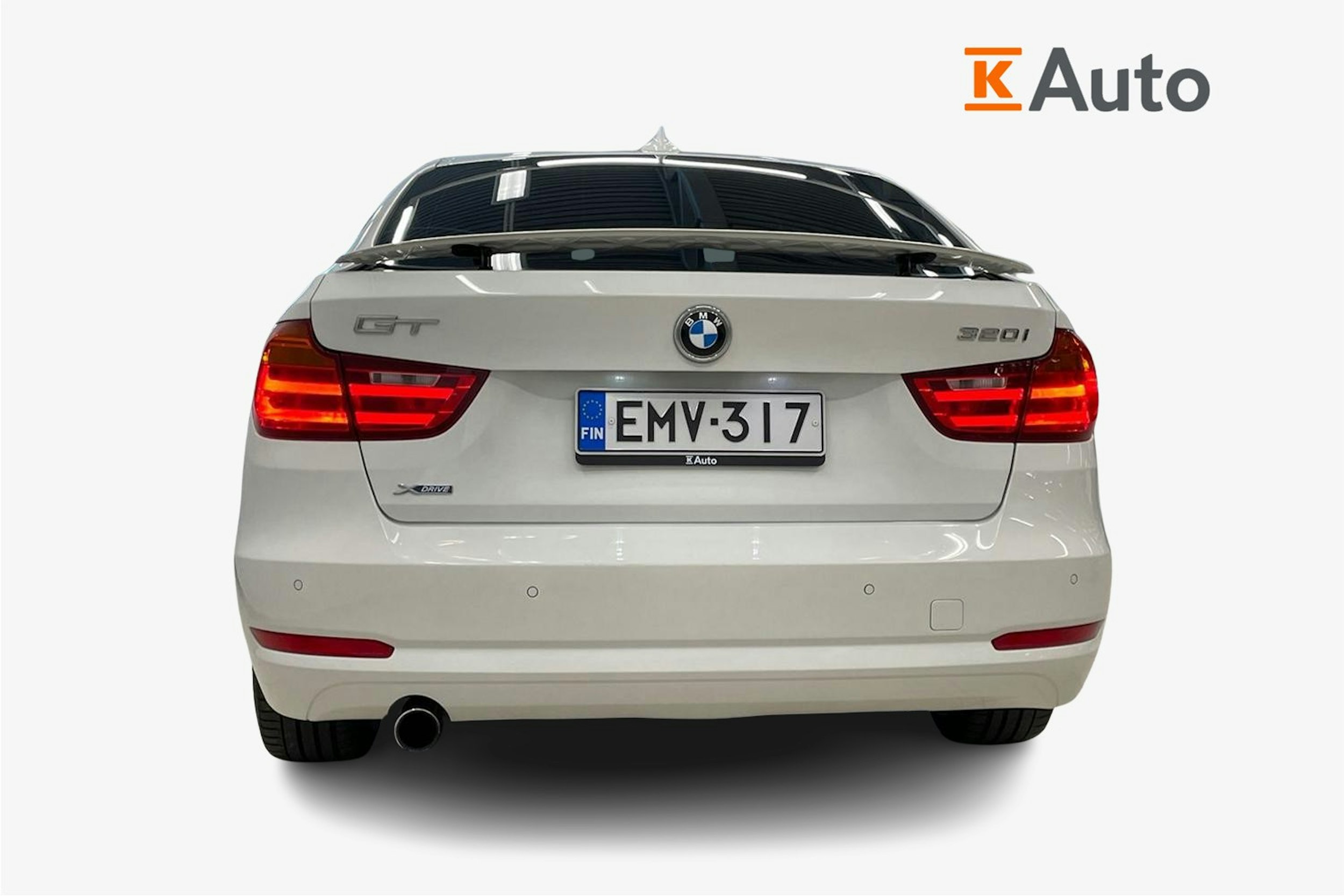 valkoinen BMW 320 Gran Turismo 2014 kuva 3.