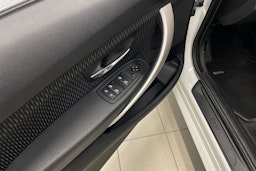 valkoinen BMW 320 Gran Turismo 2014 kuva 19.