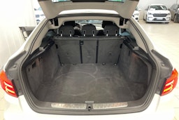 valkoinen BMW 320 Gran Turismo 2014 kuva 20.