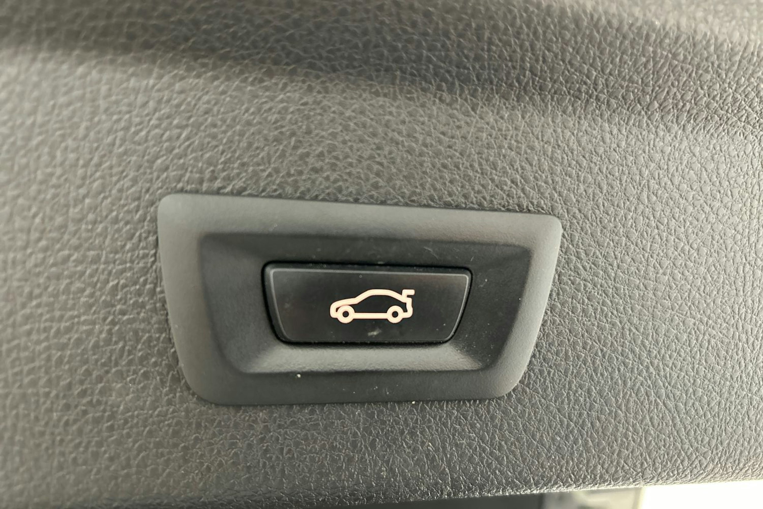 harmaa BMW 320 Gran Turismo 2014 kuva 17.