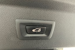 harmaa BMW 320 Gran Turismo 2014 kuva 17.