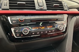 harmaa BMW 320 Gran Turismo 2014 kuva 23.