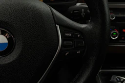 musta BMW 320 Gran Turismo 2014 kuva 12.