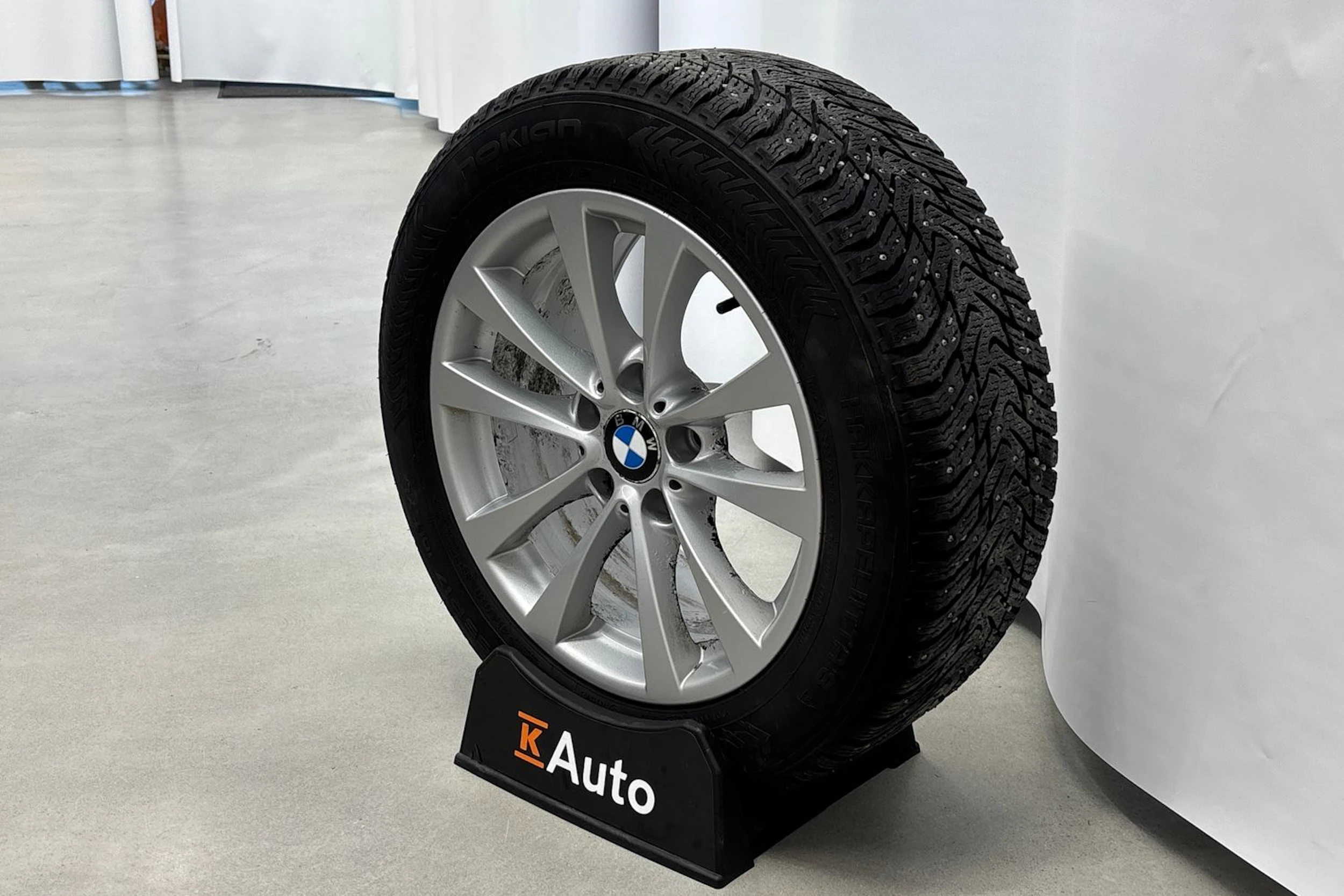 musta BMW 320 Gran Turismo 2014 kuva 19.