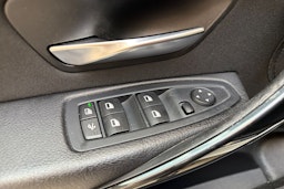 valkoinen BMW 320 Gran Turismo 2014 kuva 20.