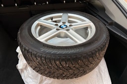 valkoinen BMW 320 Gran Turismo 2014 kuva 22.