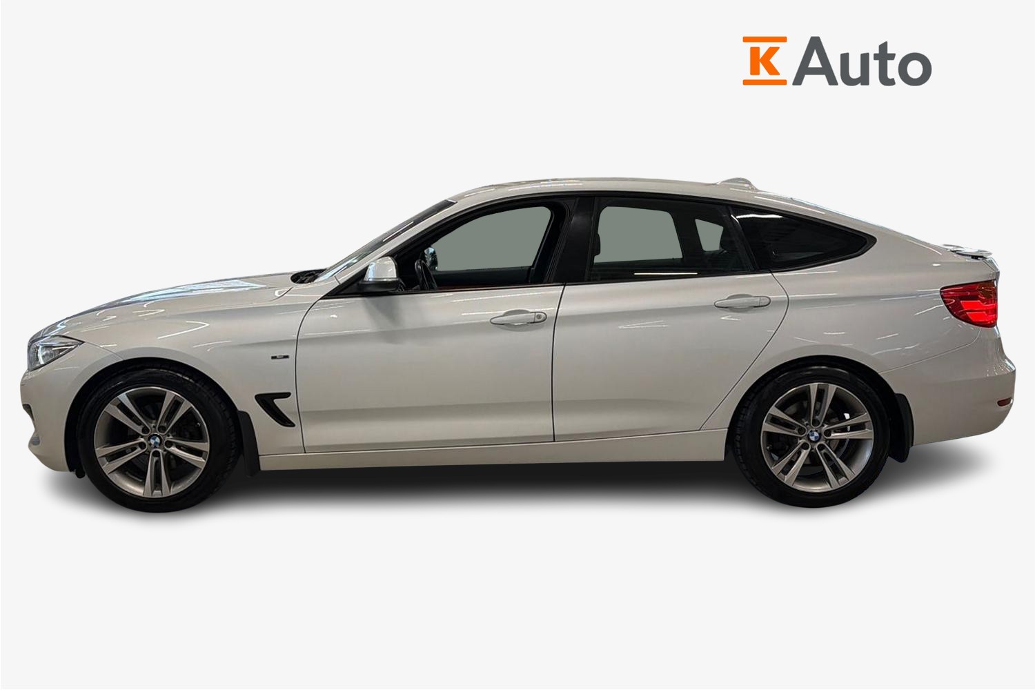 BMW 320 Gran Turismo 2015, bild 5/28