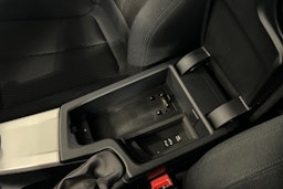 ruskea (beige) BMW 320 Gran Turismo 2015 kuva 26.