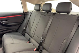 Ruskea (beige) BMW 320 Gran Turismo 2016 kuva 11.