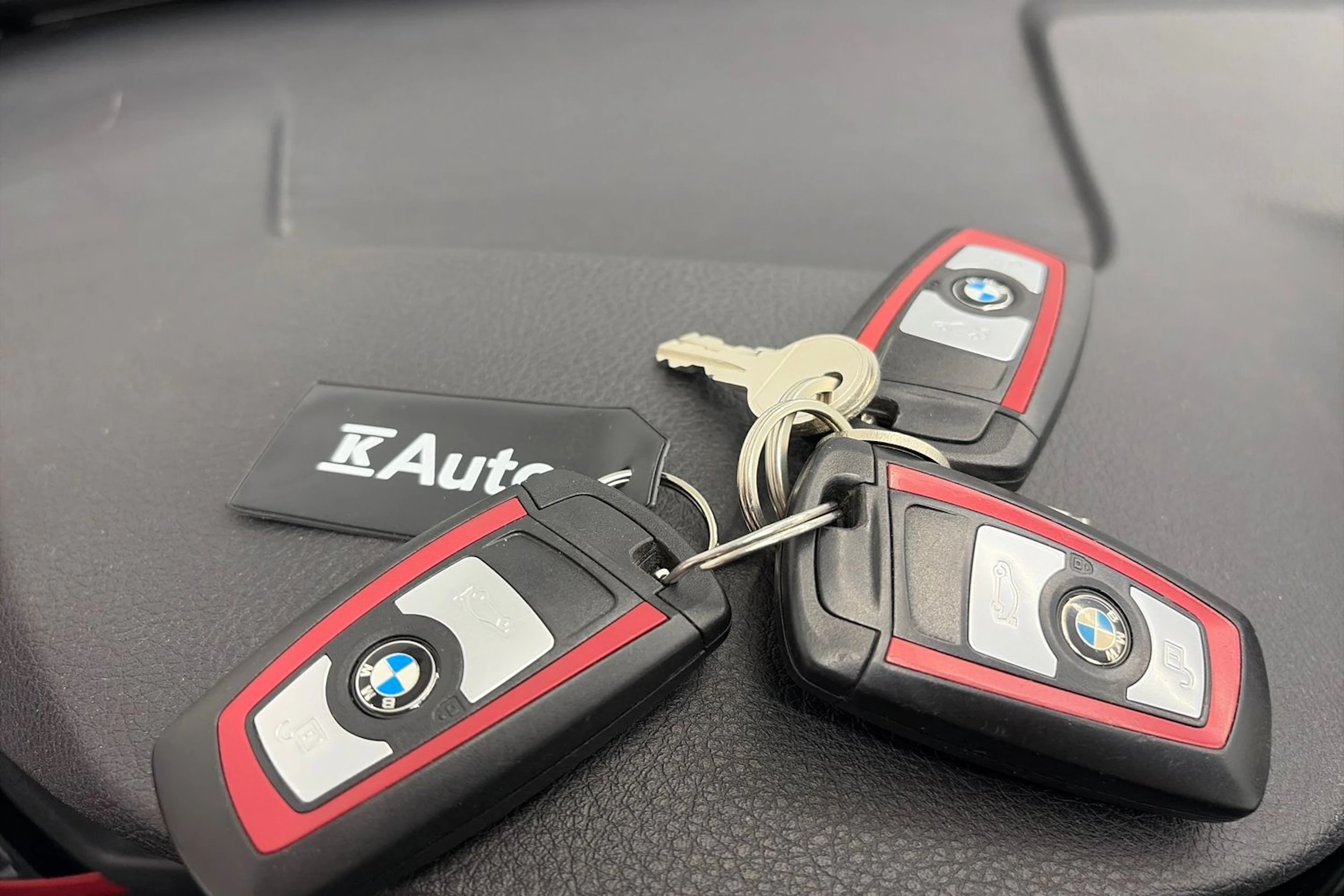 Ruskea (beige) BMW 320 Gran Turismo 2016 kuva 30.