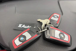 Ruskea (beige) BMW 320 Gran Turismo 2016 kuva 30.