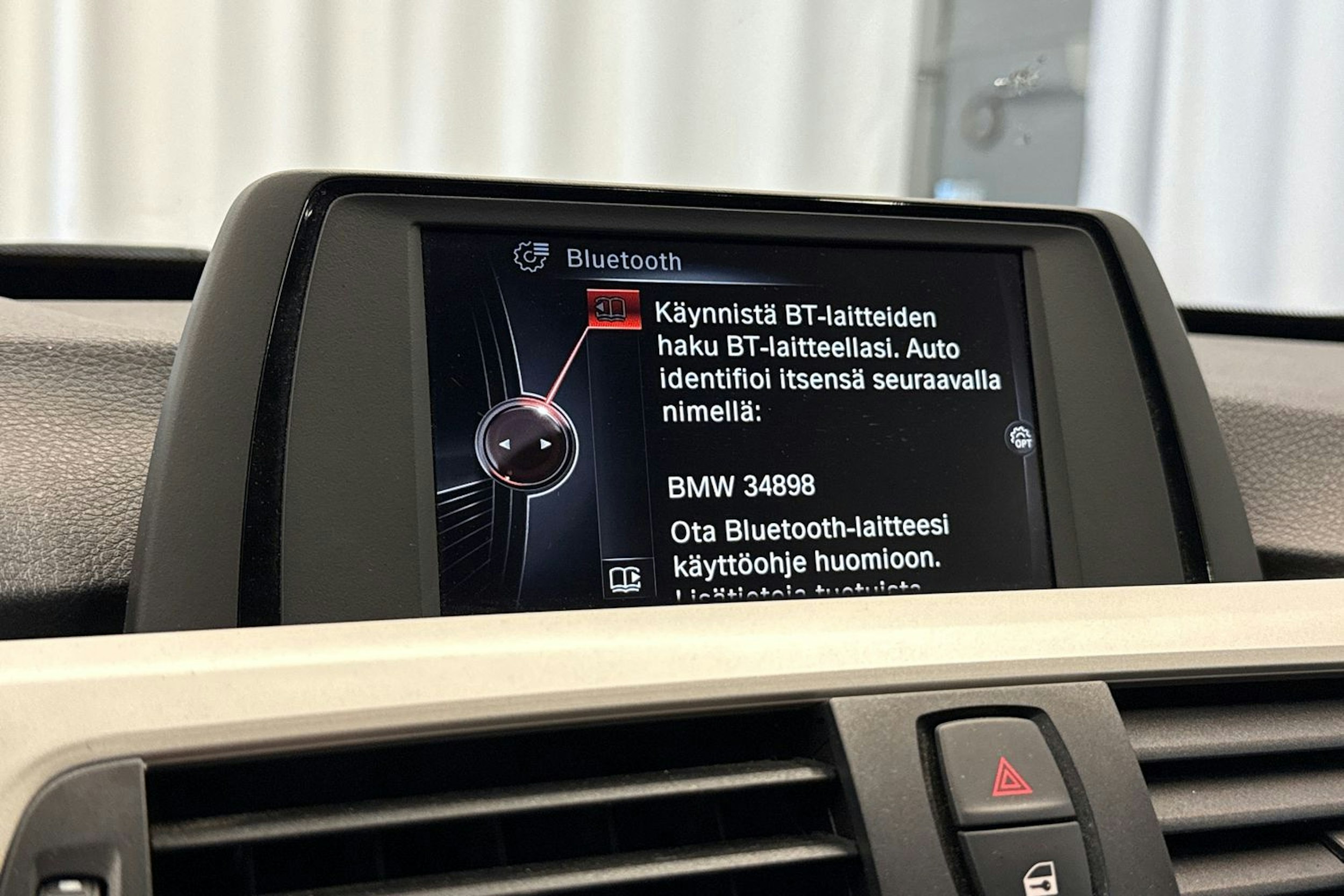 hopea BMW 320 Gran Turismo 2016 kuva 17.