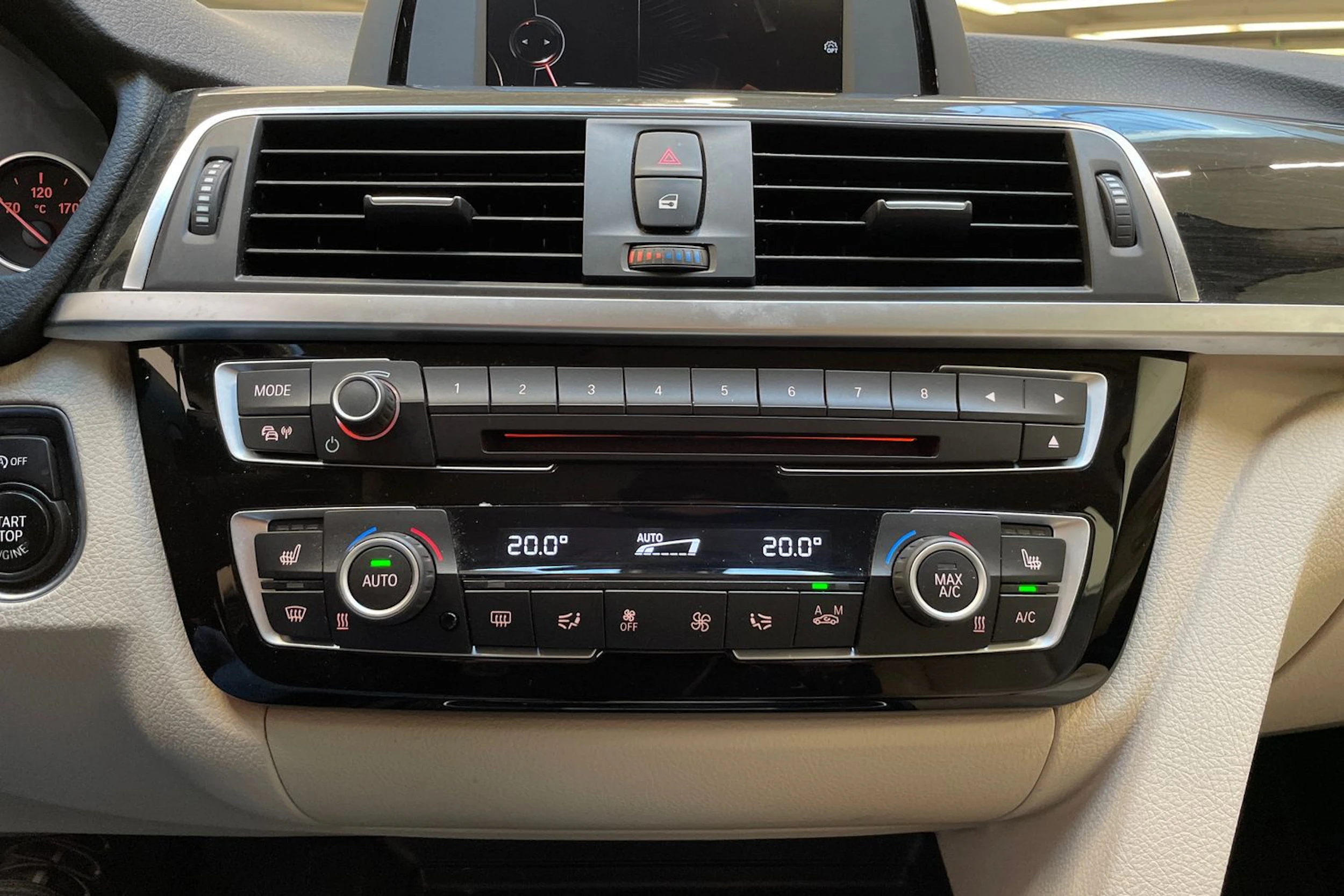 ruskea (beige) BMW 320 Gran Turismo 2017 kuva 22.