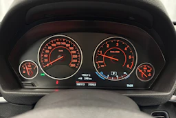 sininen BMW 320 Gran Turismo 2017 kuva 15.