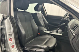 hopea BMW 320 Gran Turismo 2017 kuva 12.