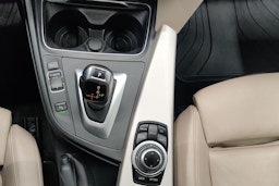 musta BMW 320 Gran Turismo 2017 kuva 15.