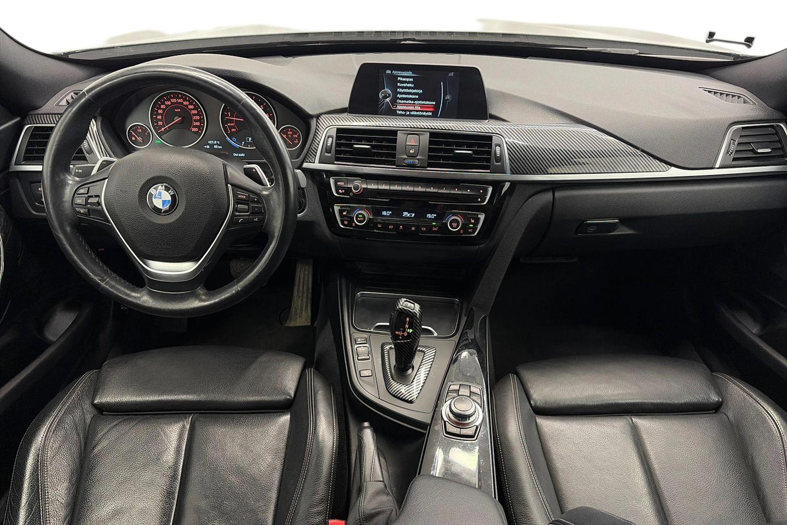 musta BMW 320 Gran Turismo 2017 kuva 9.