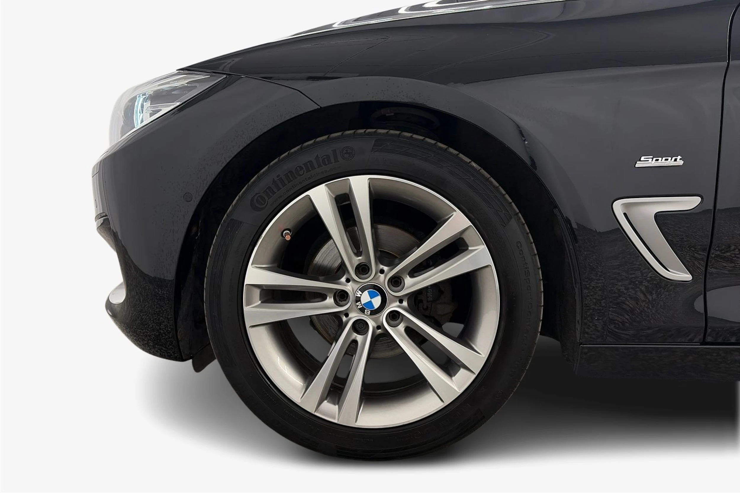 musta BMW 320 Gran Turismo 2017 kuva 12.