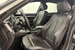 musta BMW 320 Gran Turismo 2017 kuva 17.
