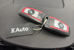musta BMW 320 Gran Turismo 2017 kuva 30.
