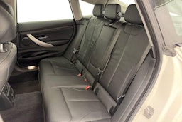 valkoinen BMW 320 Gran Turismo 2017 kuva 10.