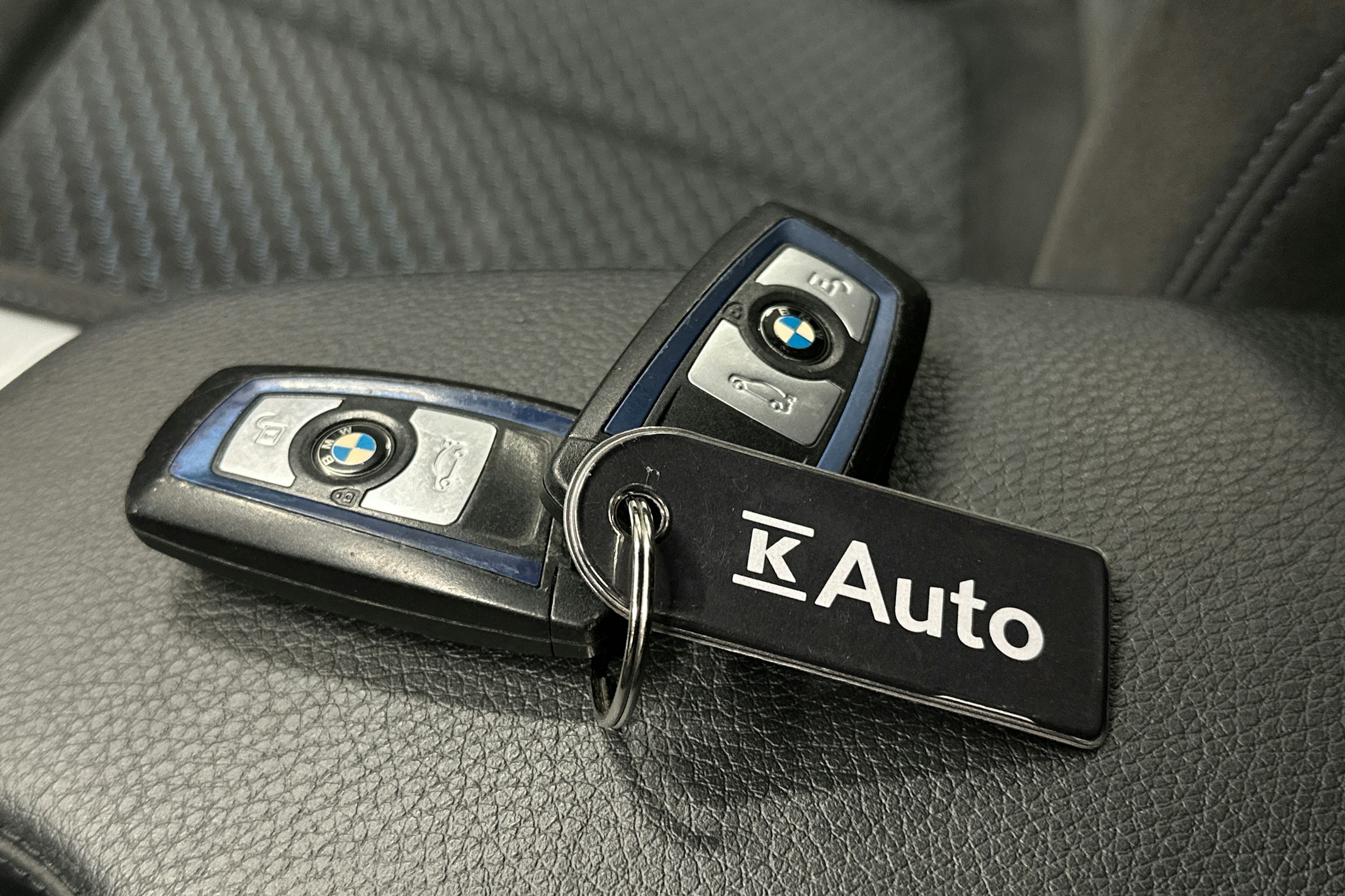 harmaa BMW 320 Gran Turismo 2018 kuva 29.