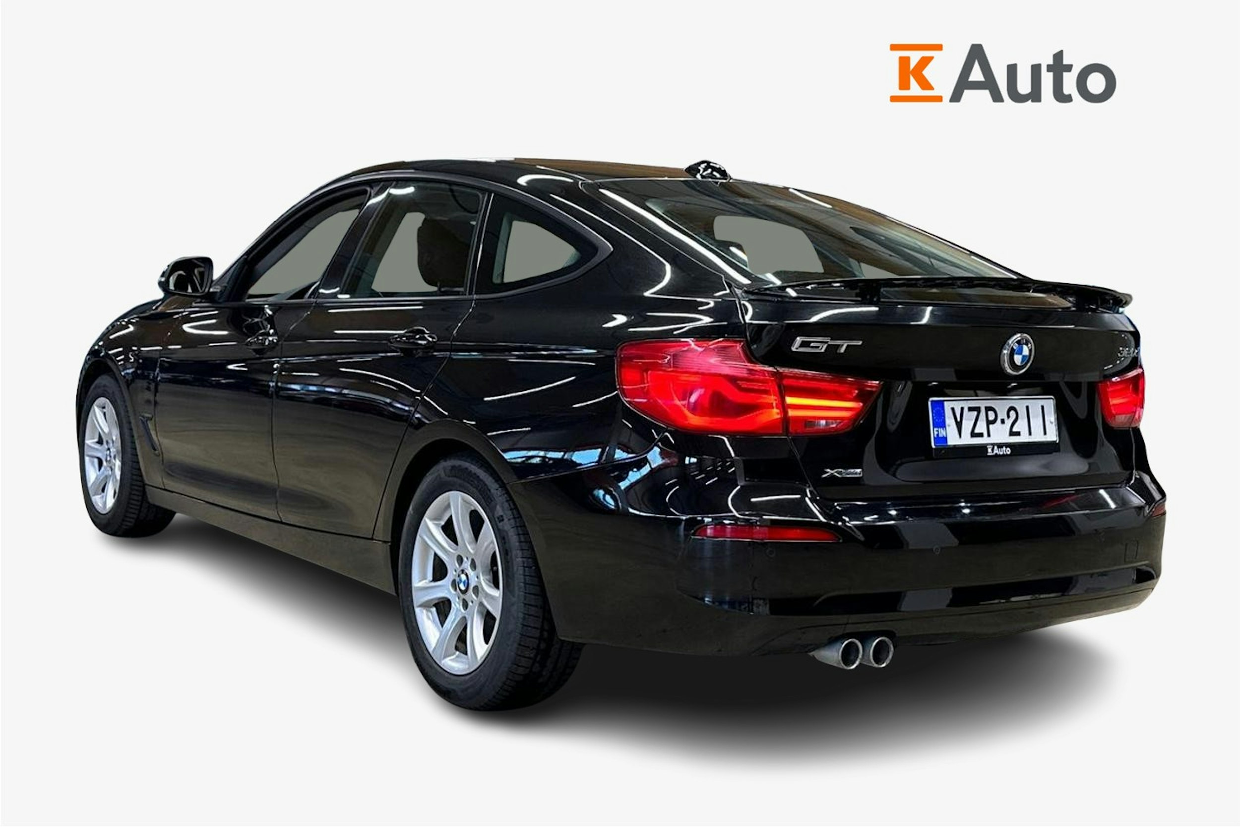 musta BMW 320 Gran Turismo 2018 kuva 2.