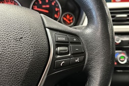 musta BMW 320 Gran Turismo 2018 kuva 26.