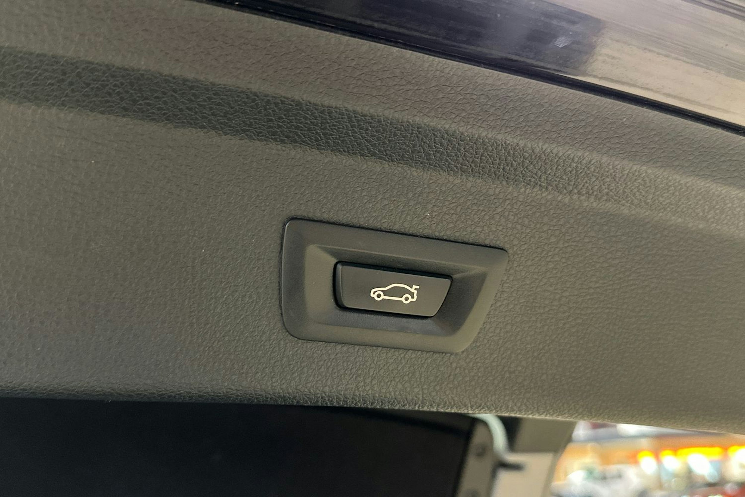 musta BMW 320 Gran Turismo 2018 kuva 33.