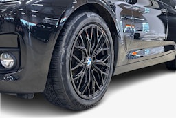 musta BMW 320 Gran Turismo 2018 kuva 11.