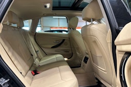 musta BMW 320 Gran Turismo 2018 kuva 16.