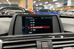 musta BMW 320 Gran Turismo 2018 kuva 20.