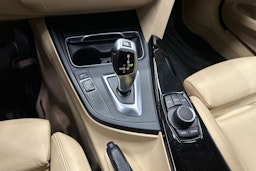 musta BMW 320 Gran Turismo 2018 kuva 22.