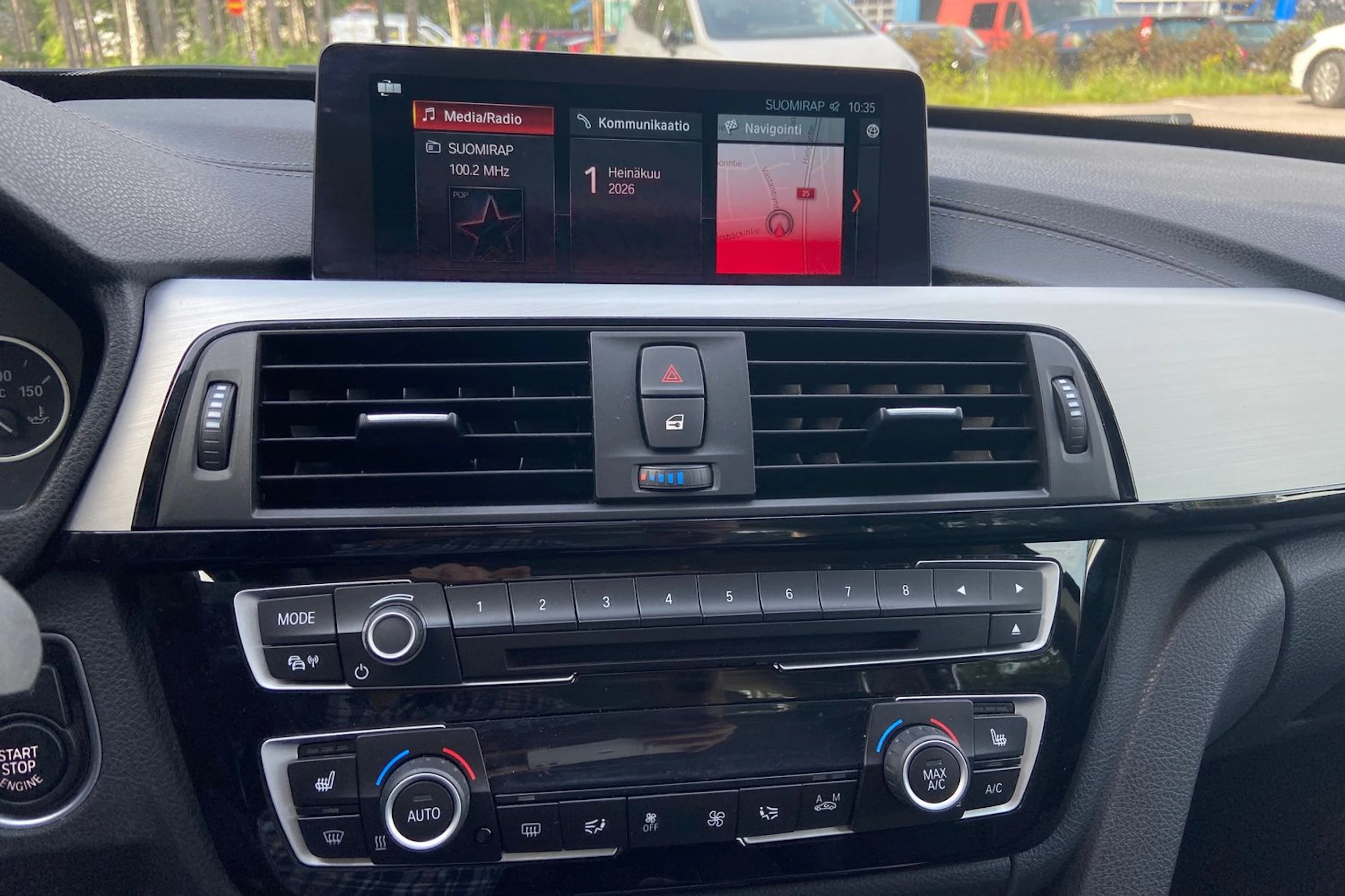 musta BMW 320 Gran Turismo 2019 kuva 13.