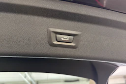 musta BMW 320 Gran Turismo 2020 kuva 13.
