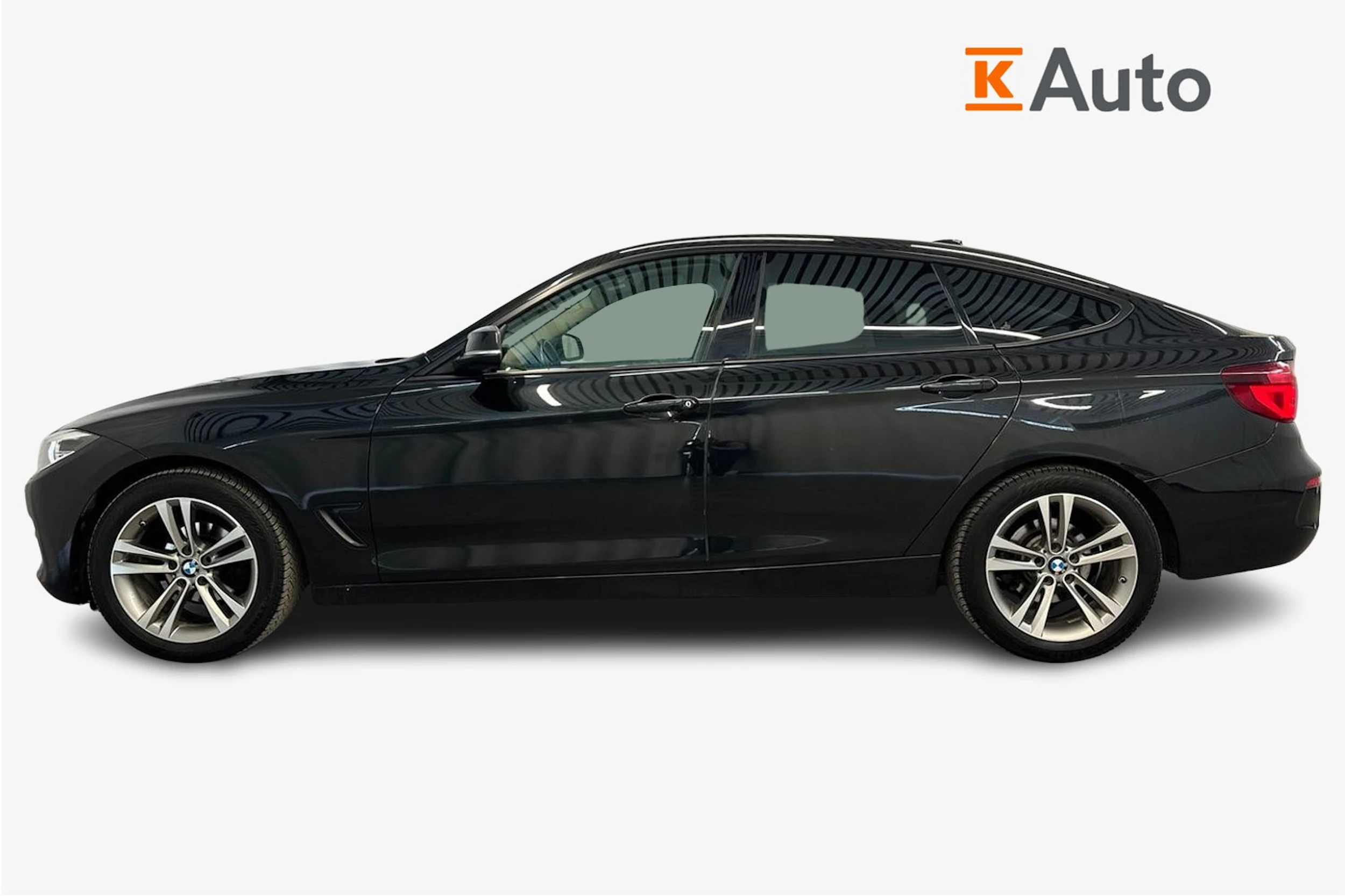 musta BMW 320 Gran Turismo 2020 kuva 5.