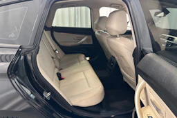 musta BMW 320 Gran Turismo 2020 kuva 12.