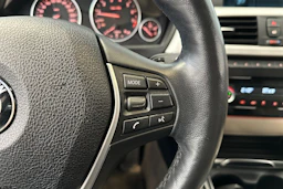 musta BMW 320 Gran Turismo 2020 kuva 18.