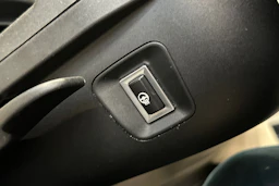 musta BMW 320 Gran Turismo 2020 kuva 22.